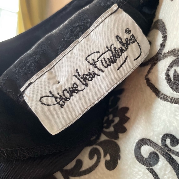 Vintage Diane Von Furstenburg 80’s dres pleated 6 - Picture 6 of 12